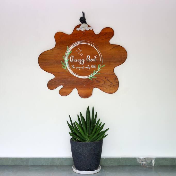 Breezy Point Villa Vagamon Exterior photo